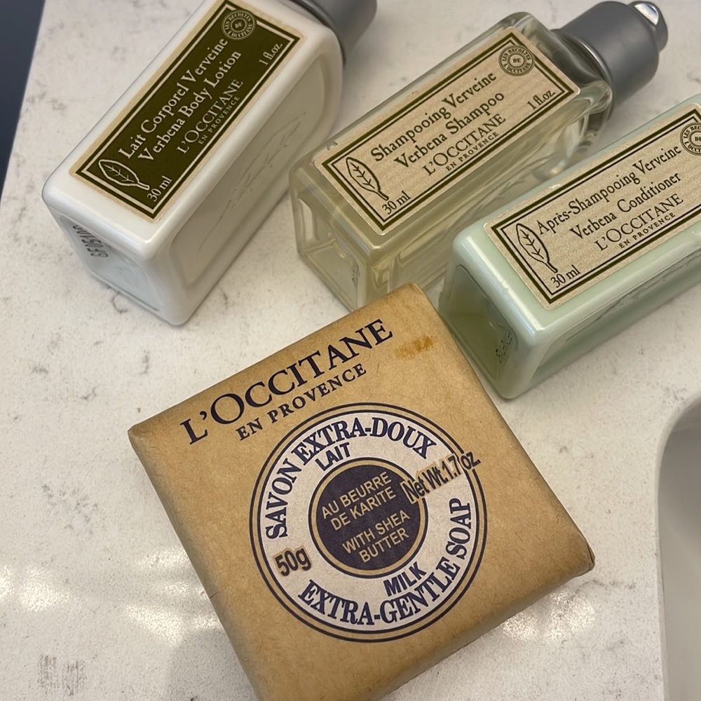 L’Occitane En Provence Travel Set